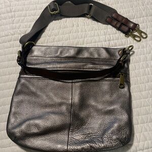 Fossil Metallic Silver Shoulder Bag